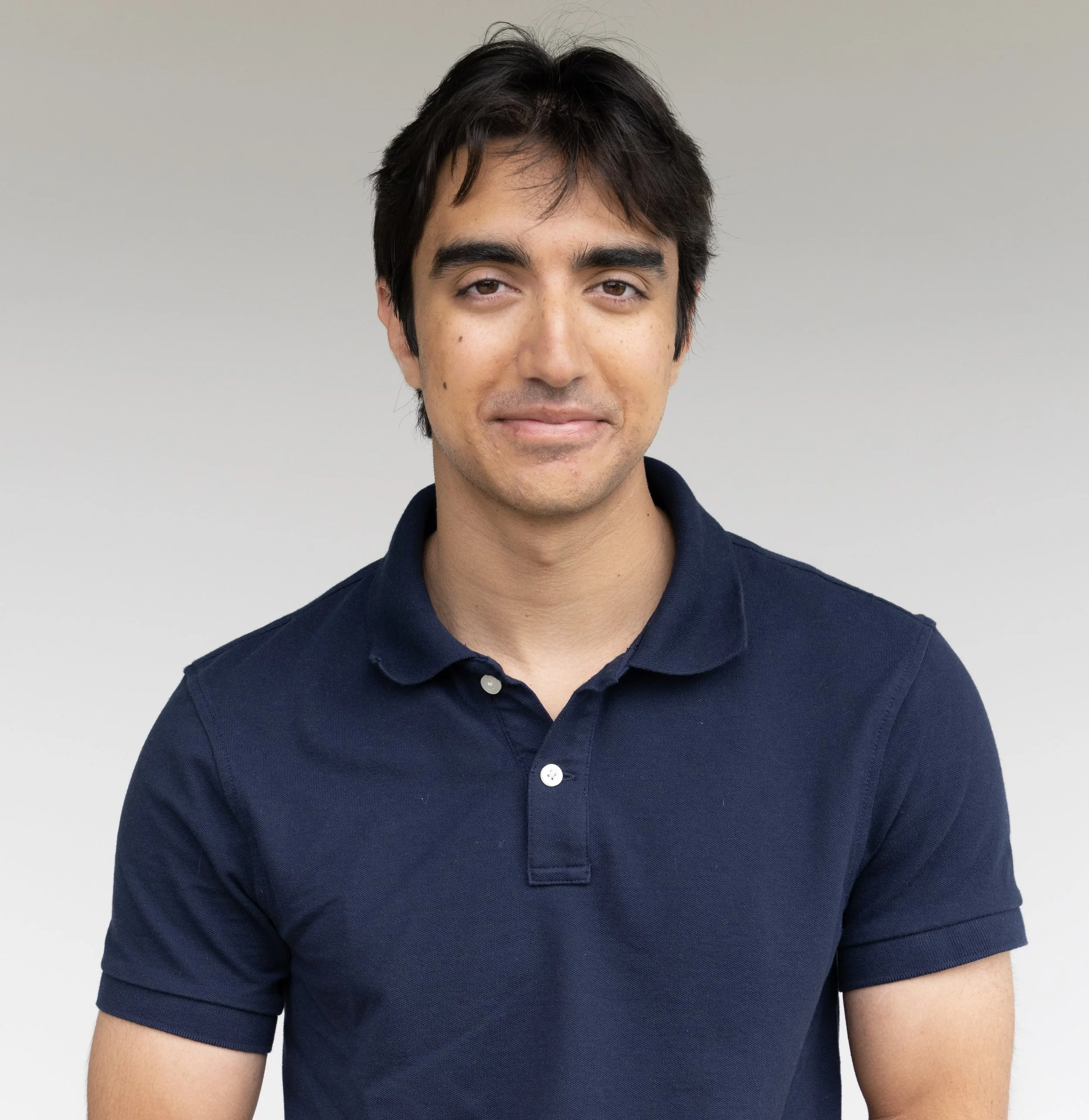   English student Curran Seth, the director of UCSB’s “Sweeney Todd: The Demon Barber of Fleet Street” shares his passion for acting and the psychology behind it.  