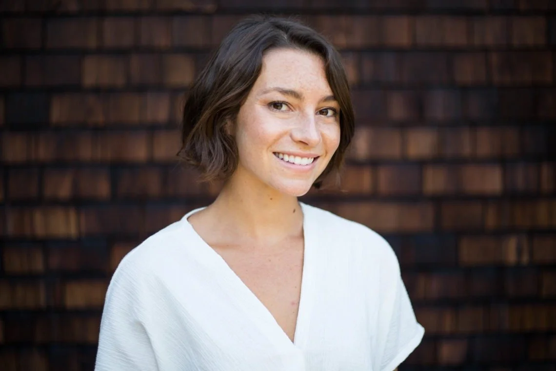  UC Santa Barbara alumna Molly Forster graduated in Communication with a Minor in Professional Writing. 