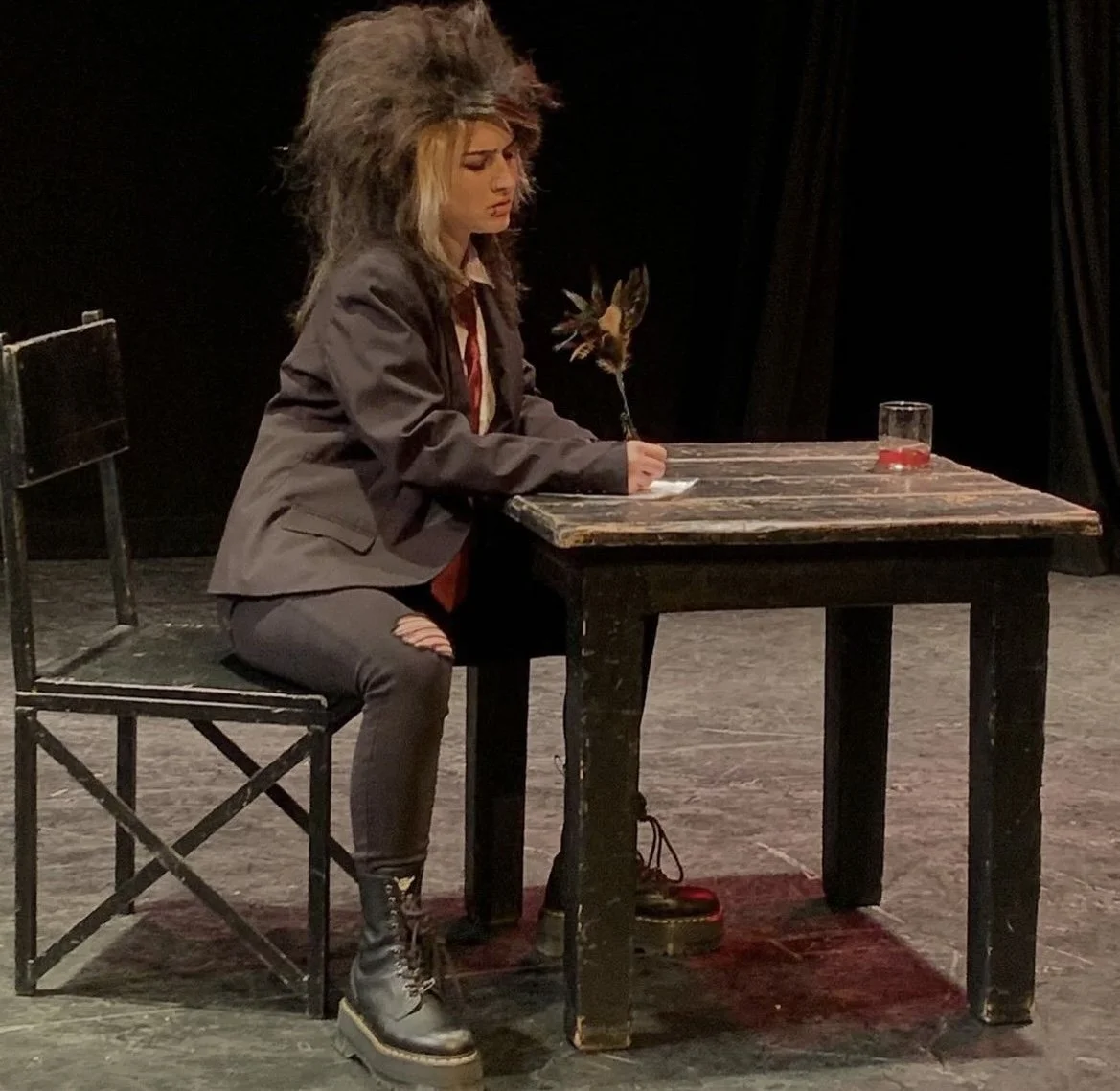  UC Santa Barbara theater student Brianna Mungo performs as Axel Fractal to the song  Mama  by My Chemical Romance 