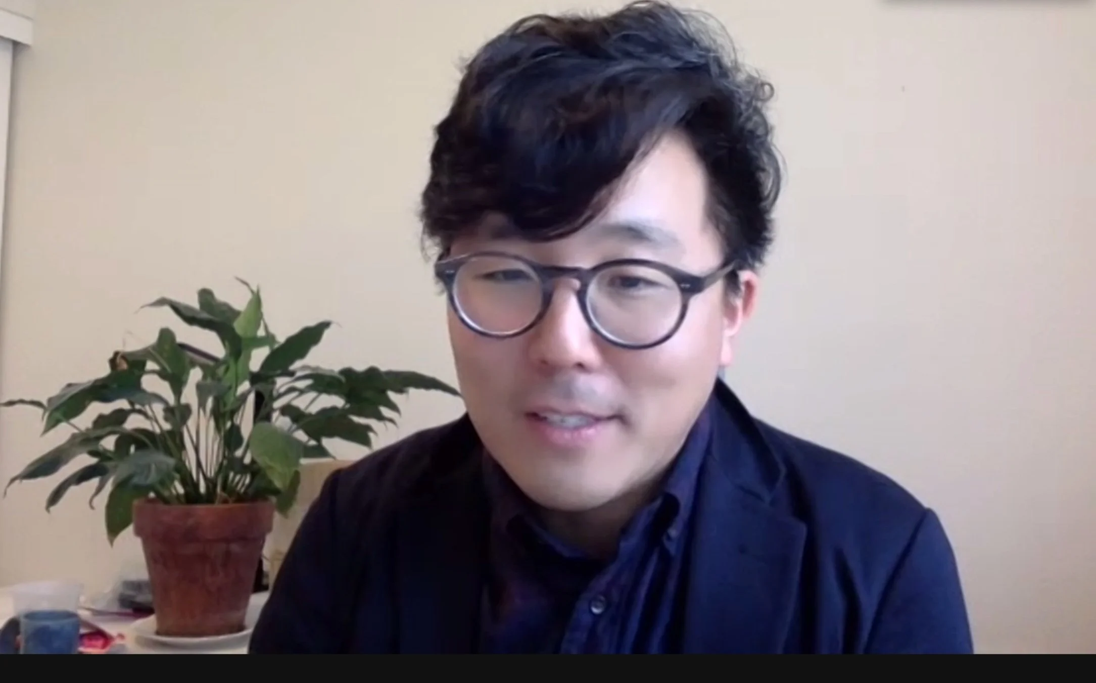  In a recent UC Santa Barbara IHC event, UC Berkeley English professor Andrew Way Long discussed his forthcoming manuscript, “A Queer, Queer, Race: Orientations for Early Japanese Literature.”  