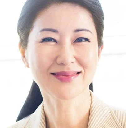   UCSB English professor Sowon Park  spoke last week on the differences between AI and human writing, launching the  Key Passages  lecture series hosted by the Interdisciplinary Humanities Center. Park directs UCSB’s Center for Literature and Mind.  