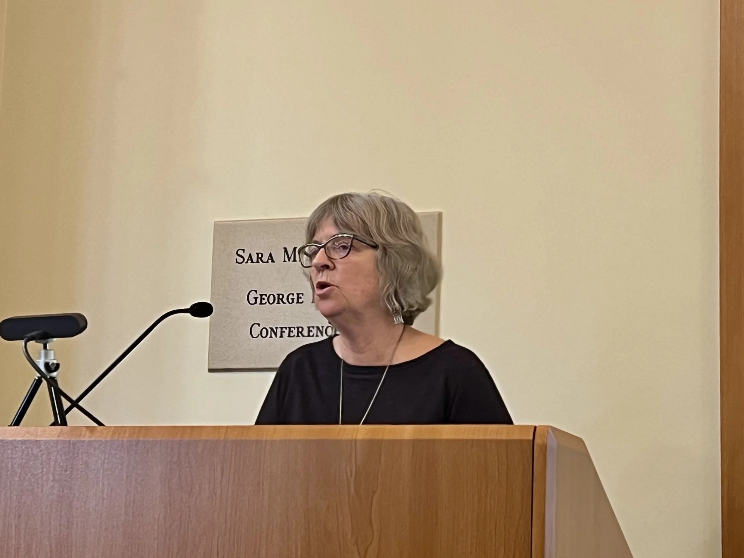  UCSB professor and author Adrienne Edgar during a talk on her book  The Intermarriage and Friendship of People: Ethnic Mixing in Soviet Central Asia.  